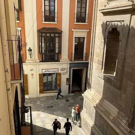 Pie De Torre Catedral Apartment